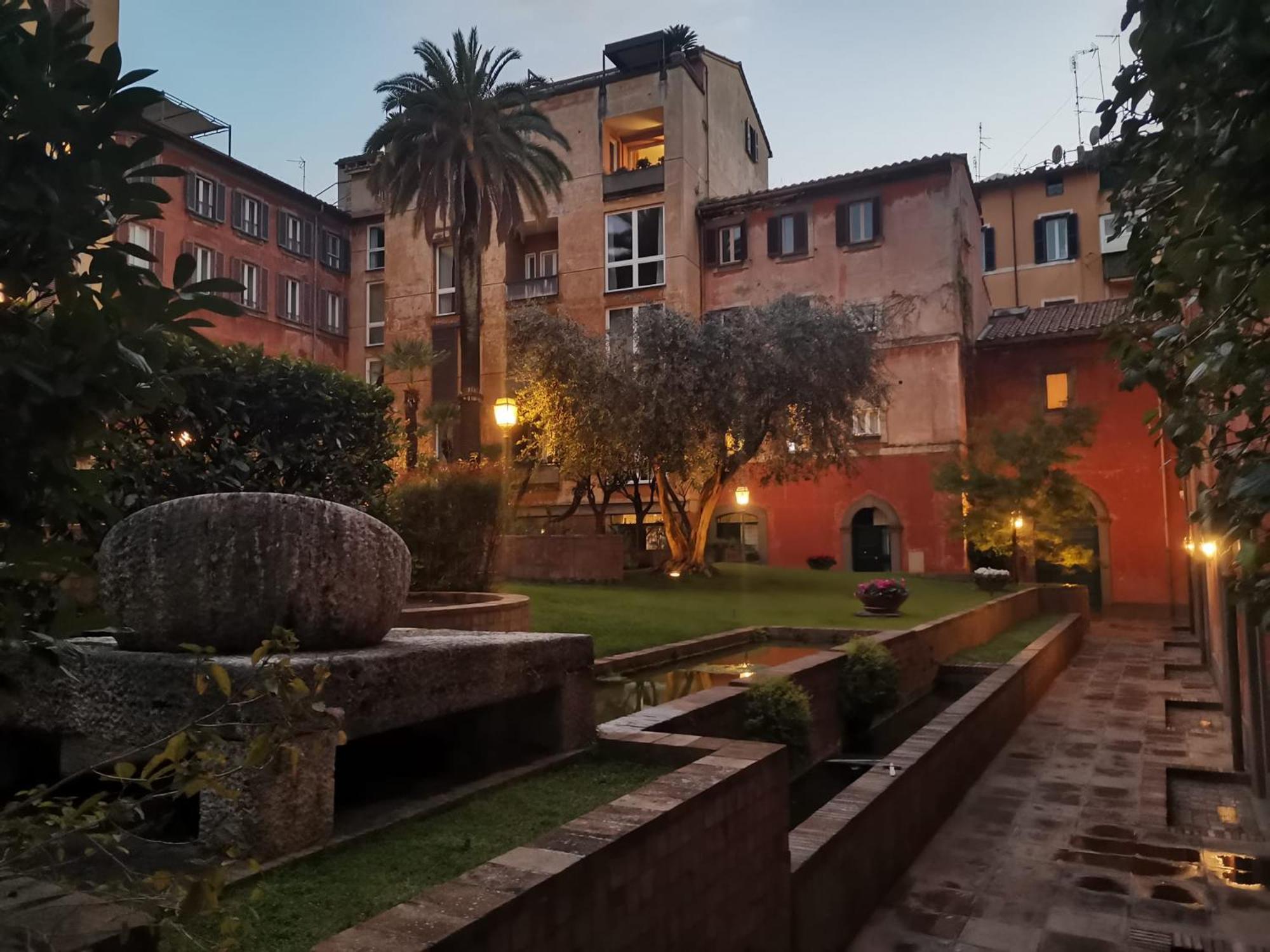 La Dolce Trevi Apartment Rom